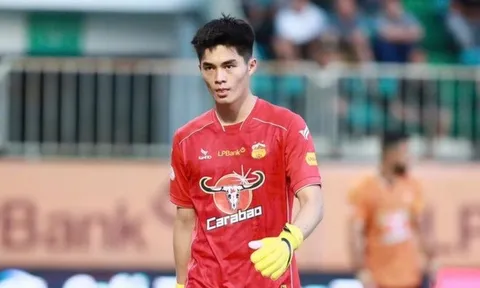 Trung Kiên được ca ngợi sau trận thắng Thanh Hoá