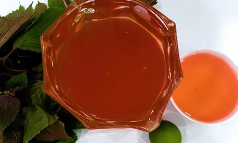 Cách nấu nước lá tía tô mát gan, da trắng sáng từng ngày