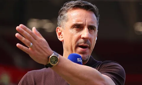 Gary Neville: Madueke giỏi hơn tôi nghĩ, rê bóng như Robben