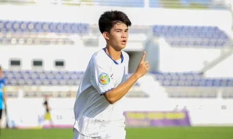 Bất ngờ trong ngày khai màn vòng chung kết U17 Quốc gia