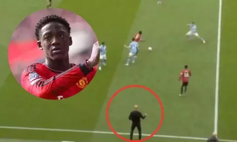 Fan MU "dậy sóng" khi thấy Pep kinh ngạc vì Mainoo