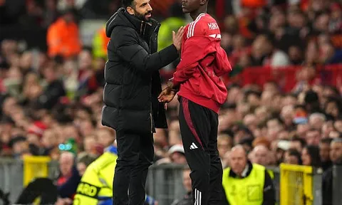 Gary Lineker: "Tôi thực sự lo lắng về cách Mainoo bị đối xử ở Man Utd"