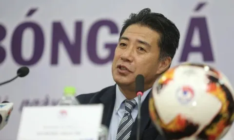 Ông Yusuke Adachi - cựu quan chức VFF được CLB Hà Nội trao quyền HLV trưởng