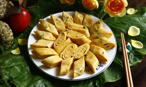 Rán trứng đừng đập ngay vào chảo, thêm 1 thìa này trứng mềm xốp, nở bung gấp đôi