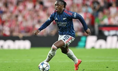 Eze bị chỉ trích sau chiến thắng của Arsenal