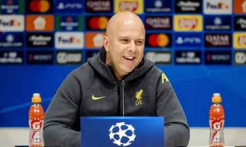 Slot cân nhắc thay đổi đội hình khi đụng độ Atletico Madrid