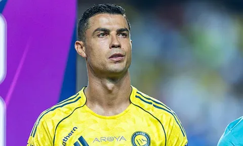 Ronaldo ở đâu trong ngày Al Nassr đại thắng?