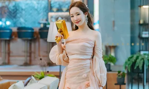 Park Min Young và bữa tiệc thời trang trong “Nữ Hoàng Lừa Đảo