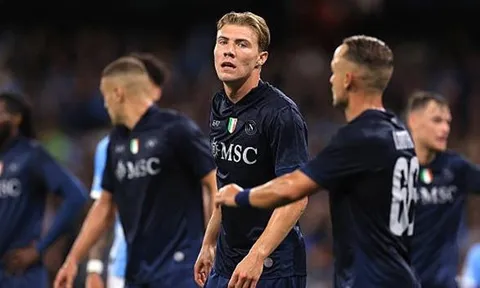 De Bruyne rời sân sớm, Hojlund tiết lộ cảm xúc của đồng đội