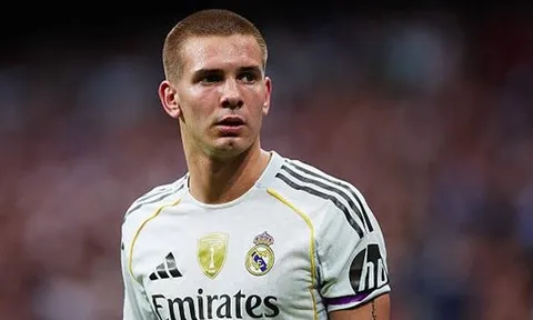 Sau Vinicius, thêm một cầu thủ Real bực bội với quyết định của Xabi Alonso