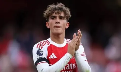 Max Dowman trở thành cầu thủ ghi bàn trẻ nhất trong lịch sử Ngoại hạng Anh 2 của Arsenal