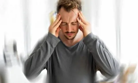 Bác sĩ cảnh báo: 3 thói quen nguy hiểm trước nhồi máu não, thói quen thứ hai bạn vẫn làm mỗi ngày!