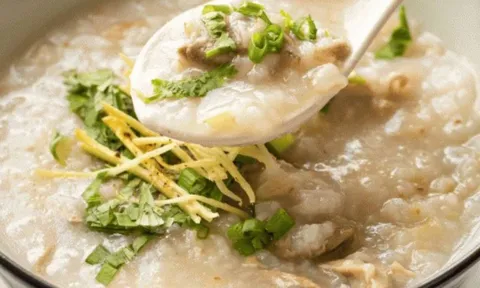 Vì sao không nên ăn cháo vào bữa sáng? Lời khuyên từ chuyên gia