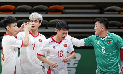 Đè bẹp Trung Quốc 7-2, futsal Việt Nam chạm tay vé VCK châu Á