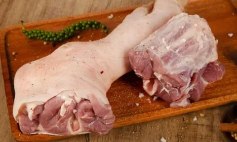 Chân giò trước và chân giò sau, phần nào ngon hơn?