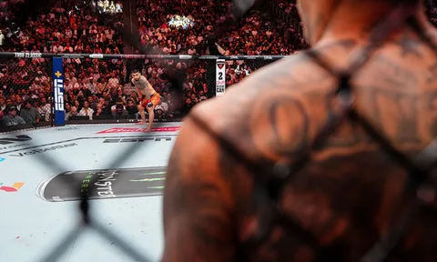 Ngai vàng của Ilia Topuria: Đâu là nước cờ tiếp theo cho 'El Matador'?
