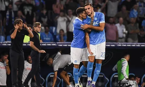 Hojlund im tiếng, Conte khen ngợi người hùng bất ngờ của Napoli