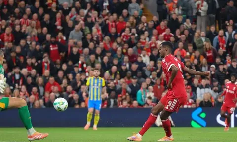 Isak lập công cho Liverpool: Khởi đầu hứa hẹn của bản hợp đồng 125 triệu bảng