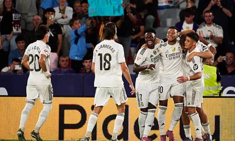 Mbappe lập cú đúp, Real tạo khoảng cách 5 điểm với Barca