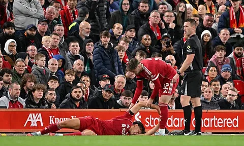 Liverpool tổn thất lực lượng sau thắng lợi ở Carabao Cup