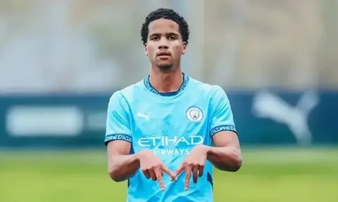 Cơ hội vàng cho thế hệ trẻ Man City trước Huddersfield