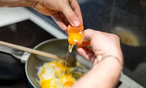 Người mắc bệnh gì không nên ăn trứng gà? Lưu ý quan trọng ai cũng cần biết
