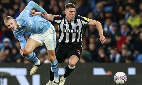 Newcastle nhận cú hích trước đại chiến Arsenal