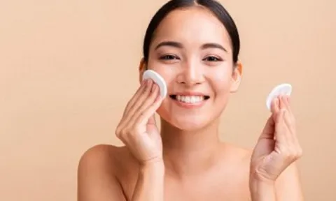 “Chìa khóa vàng” giúp phụ nữ Hàn duy trì làn da láng mịn, lỗ chân lông nhỏ xíu và trong veo