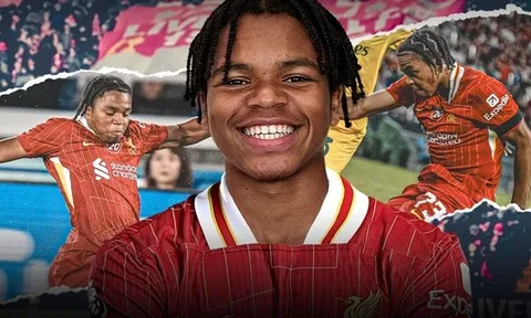Rio Ngumoha: Cậu nhóc 17 tuổi trên đường chinh phục Arne Slot