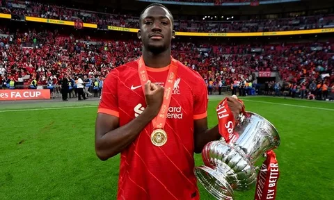 Chuyển nhượng sáng 27/9: Real 'săn' Konate; MU - Chelsea đại chiến vì Vlahovic