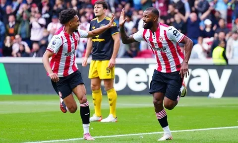 Andrews bình thản trước tranh cãi VAR, khen Brentford bùng nổ