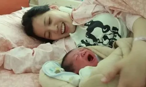 Giải mã câu nói: "Phụ nữ sợ sinh con buổi trưa, đàn ông sợ sinh con nửa đêm’
