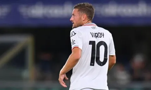 HLV Cremonese lý giải việc Jamie Vardy không ra sân trước Como