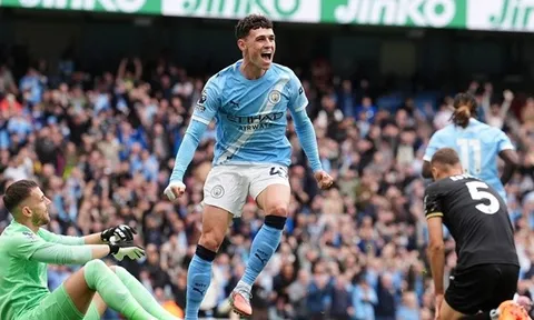 Foden gây ấn tượng ở vai trò số 8, Tuchel phải suy nghĩ
