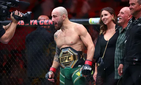 Alexander Volkanovski úp mở khả năng hoãn trận đấu, Lerone Murphy đứng ngồi không yên