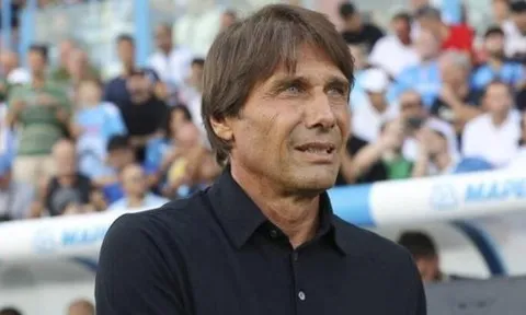 Thua AC Milan, HLV Conte chỉ ra điều Napoli cần cải thiện