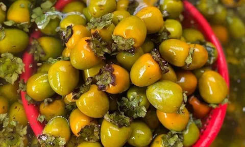 Thời điểm ăn hồng giòn dễ gây tắc ruột, ai cũng phải tránh