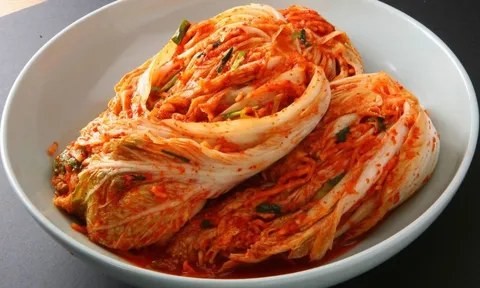 Những người không nên ăn kim chi