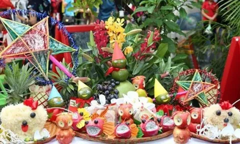 Tết Trung thu - Rằm tháng 8 âm lịch 2025: Thắp hương cúng giờ nào đẹp nhất?