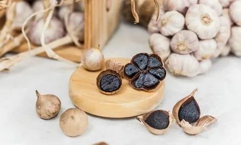 Loại nguyên liệu màu đen có khả năng giúp chị em trẻ đẹp hơn