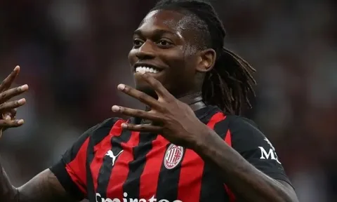 Allegri cần phiên bản Leao đỉnh cao để giải cứu hàng công AC Milan
