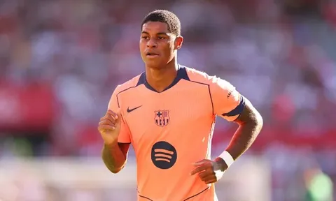 Trở lại Man Utd? Fabrizio Romano hé lộ thái độ kiên quyết của Rashford