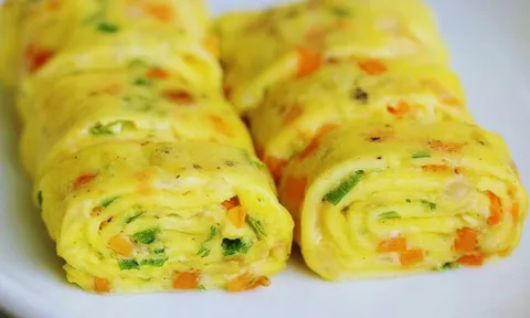 Cách rán trứng phồng xốp, mềm mịn như bánh bông lan