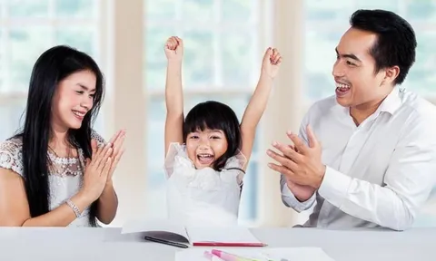 Cha mẹ càng ít quan tâm 3 điều này, con cái càng thành công rực rỡ
