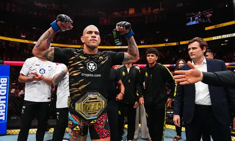 Alex Pereira và ngã rẽ lịch sử sau UFC 320: Siêu đại chiến Jon Jones hay bảo vệ đai?