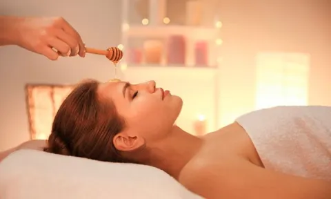 Tự làm serum mật ong tại nhà giúp dưỡng da săn chắc, sáng khỏe