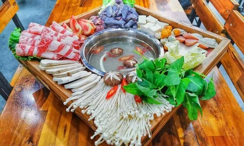 5 loại rau đại bổ nhưng thả vào nhúng lẩu hóa cực độc