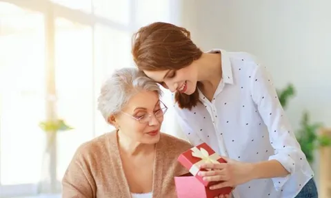Mẹ chồng-nàng dâu: 3 lời không nói, 2 việc không can thiệp gia đình sẽ êm ấm yên vui
