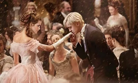 Tuyến tình cảm của cặp đôi Harry Potter Draco và Hermione được chuyển thể thành phim