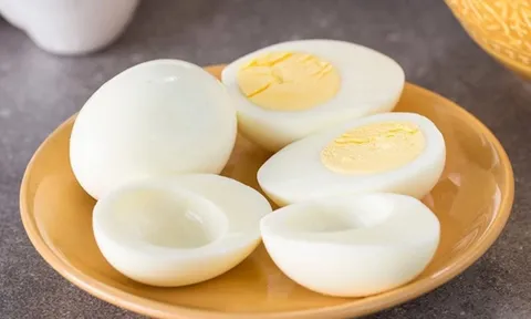 Bổ sung 5 loại thực phẩm màu trắng giàu collagen này, chị em sẽ có làn da căng mọng